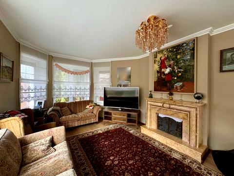 будинок за адресою Польова