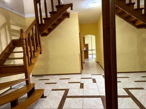 квартира за адресою Академіка Степана Рудницького вул., 21