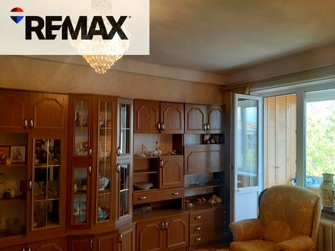 квартира за адресою Верховної Ради бульв., 27-Б