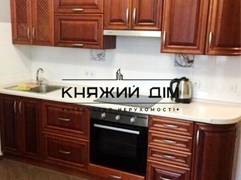 квартира по адресу Вышгородская ул., 45/3