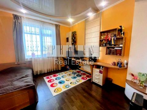 будинок за адресою Петра Дорошенка вул., 54