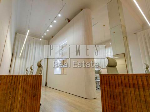 комерційна за адресою Саксаганського вул., 58