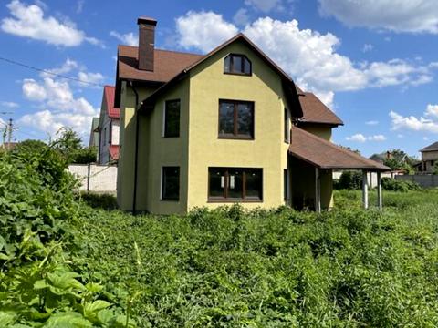 будинок за адресою Вишнева вул.