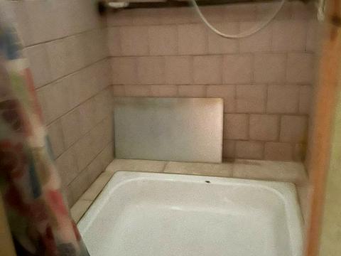 кімната за адресою Космонавтів вул., 66
