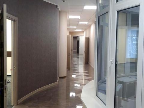 комерційна за адресою Кловський узвіз, 7