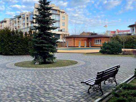 квартира за адресою Кулишівська вул. (Сергія Лазо), 36