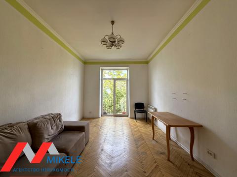 квартира за адресою Лондонська вул. (Пітерська), 2