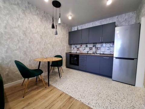 квартира за адресою Дніпровська набережна вул., 17-К