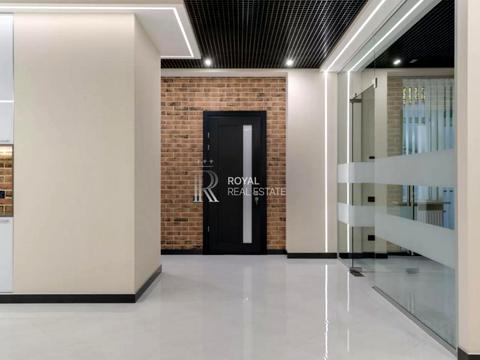 комерційна за адресою Івана Франка вул., 1