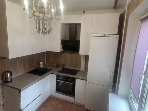 квартира за адресою Срібнокільська вул., 14