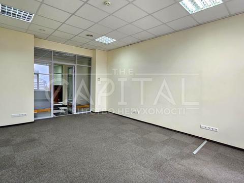 коммерческая по адресу Киев, Николая Михновского бульв. (Дружбы Народов), 19