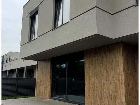 будинок за адресою Феодосійська