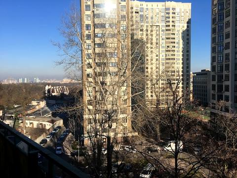 квартира за адресою Авіаконструктора Ігоря Сікорського вул. (Танкова), 6