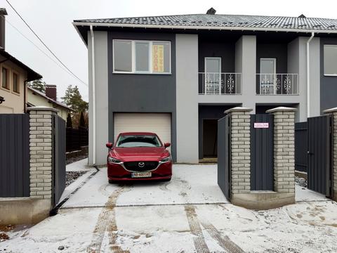 будинок за адресою Озерна