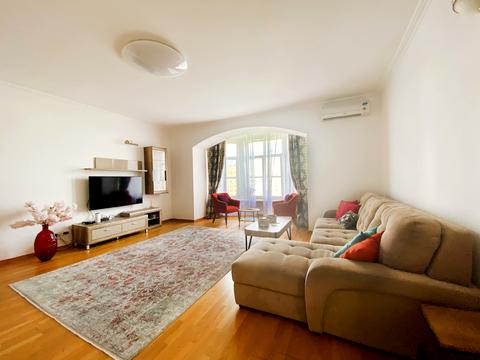 квартира за адресою Олеся Гончара вул., 26