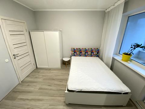 квартира за адресою Червоної Калини просп. (Володимира Маяковського), 18