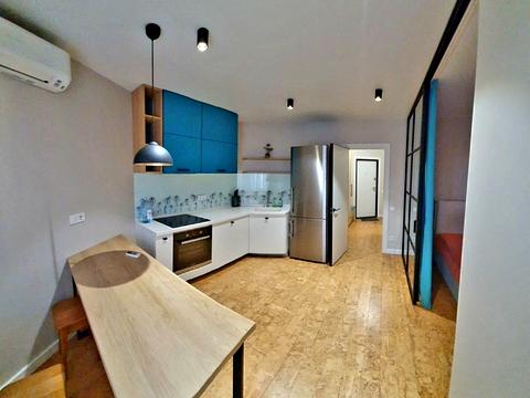 квартира за адресою Софії Русової вул., 1