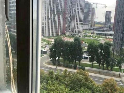 квартира за адресою Європейського Союзу просп. (Правди), 98