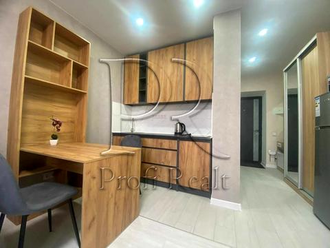 квартира за адресою Героїв Небесної Сотні просп., 16/10