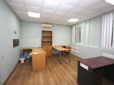 комерційна за адресою Незалежної України вул. (40 років Радянської України), 45-Б
