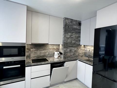 квартира по адресу Олександра Олеся ул., 5-А