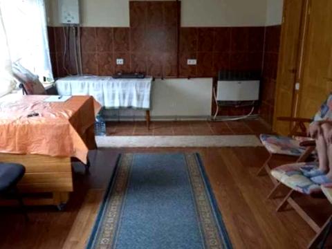 будинок за адресою центральна, 1
