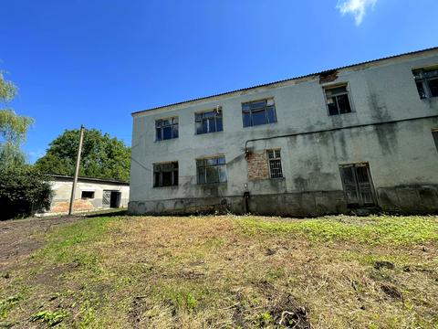 комерційна за адресою вул. Центральна, 303