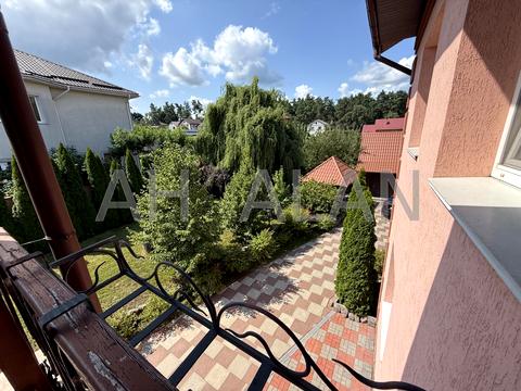 будинок за адресою с. Віта-поштова, Звенигородська вул.