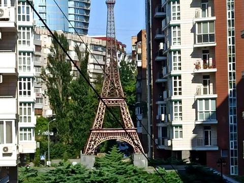 квартира за адресою Василя Тютюнника вул. (Анрі Барбюса), 56