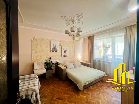 квартира за адресою Івана Величковського вул., 44