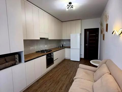 квартира за адресою Височана вул., 18