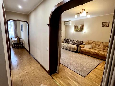 квартира по адресу Анны Ахматовой ул., 30