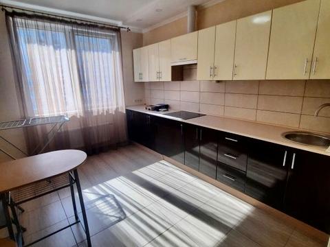 квартира за адресою Перлинна вул., 46