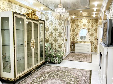 квартира по адресу Александровская ул., 1