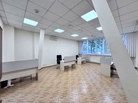 комерційна за адресою Ґарета Джонса вул. (Сім'ї Хохлових), 15