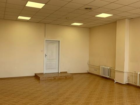 комерційна за адресою Ґарета Джонса вул. (Сім'ї Хохлових), 15