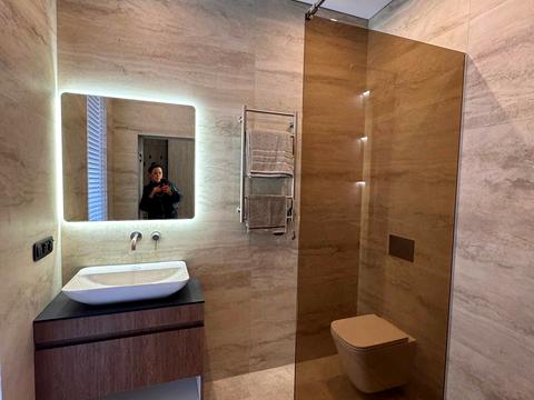 будинок за адресою Центральна вул.