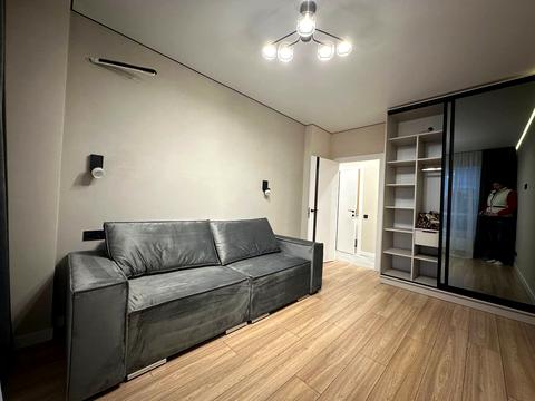 квартира за адресою Роксоляни вул., 33а