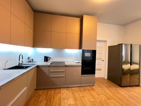 квартира за адресою Дмитрівська вул., 82