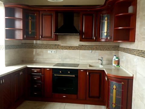 квартира за адресою Ревуцького вул., 10/2