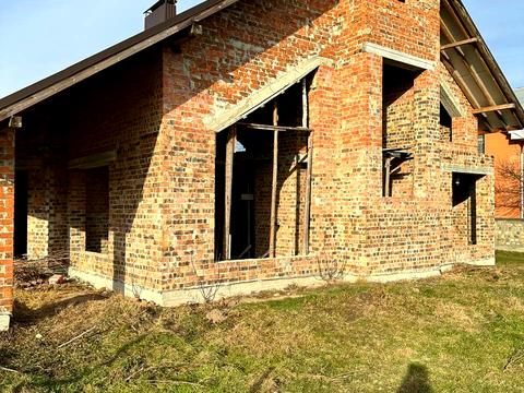 будинок за адресою Стуса