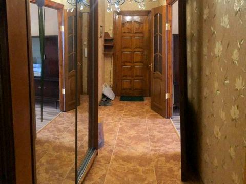 квартира за адресою Космонавтів вул., 4