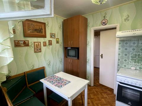 квартира по адресу Червоной Калины просп. (Владимира Маяковского), 36/7