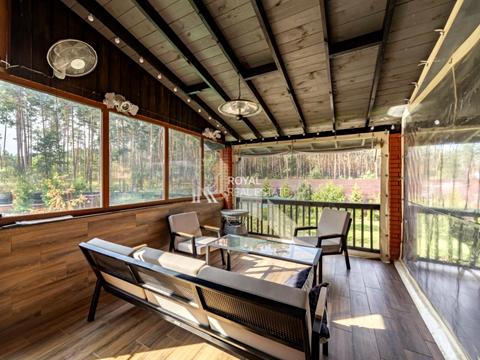 будинок за адресою Вишнева вул. (Леніна)