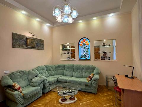 квартира за адресою Євгена Чикаленка вул. (Пушкінська), 39
