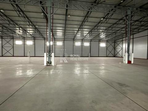 комерційна за адресою Кленова, 1