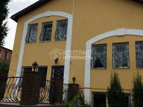 будинок за адресою Гризодубова вул.