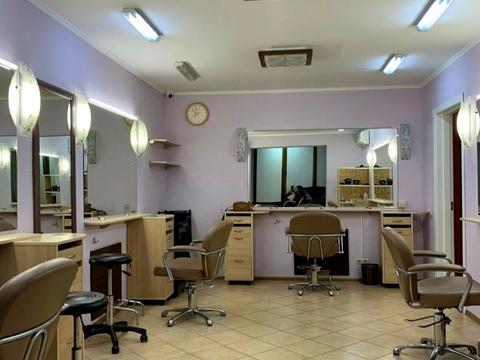 комерційна за адресою Миколи Бажана просп., 32
