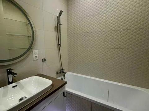 квартира по адресу Кучеревського бульв., 1