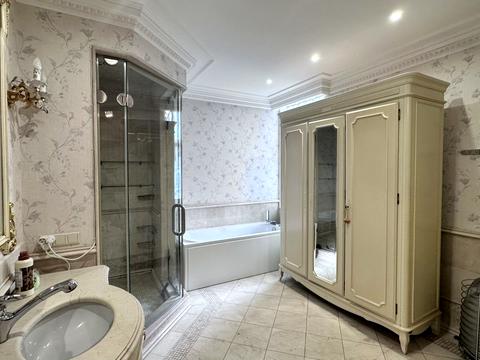 квартира за адресою Пилипа Орлика вул., 6